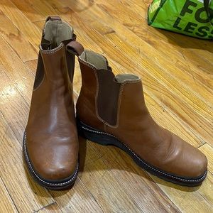 LL Bean Women’s 9 Real Leather Chelsea Boot